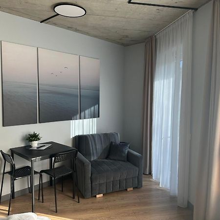Tilzes Studio Apartaments, Self Check-In, Free Parking, Comfort Klaipėda Dış mekan fotoğraf